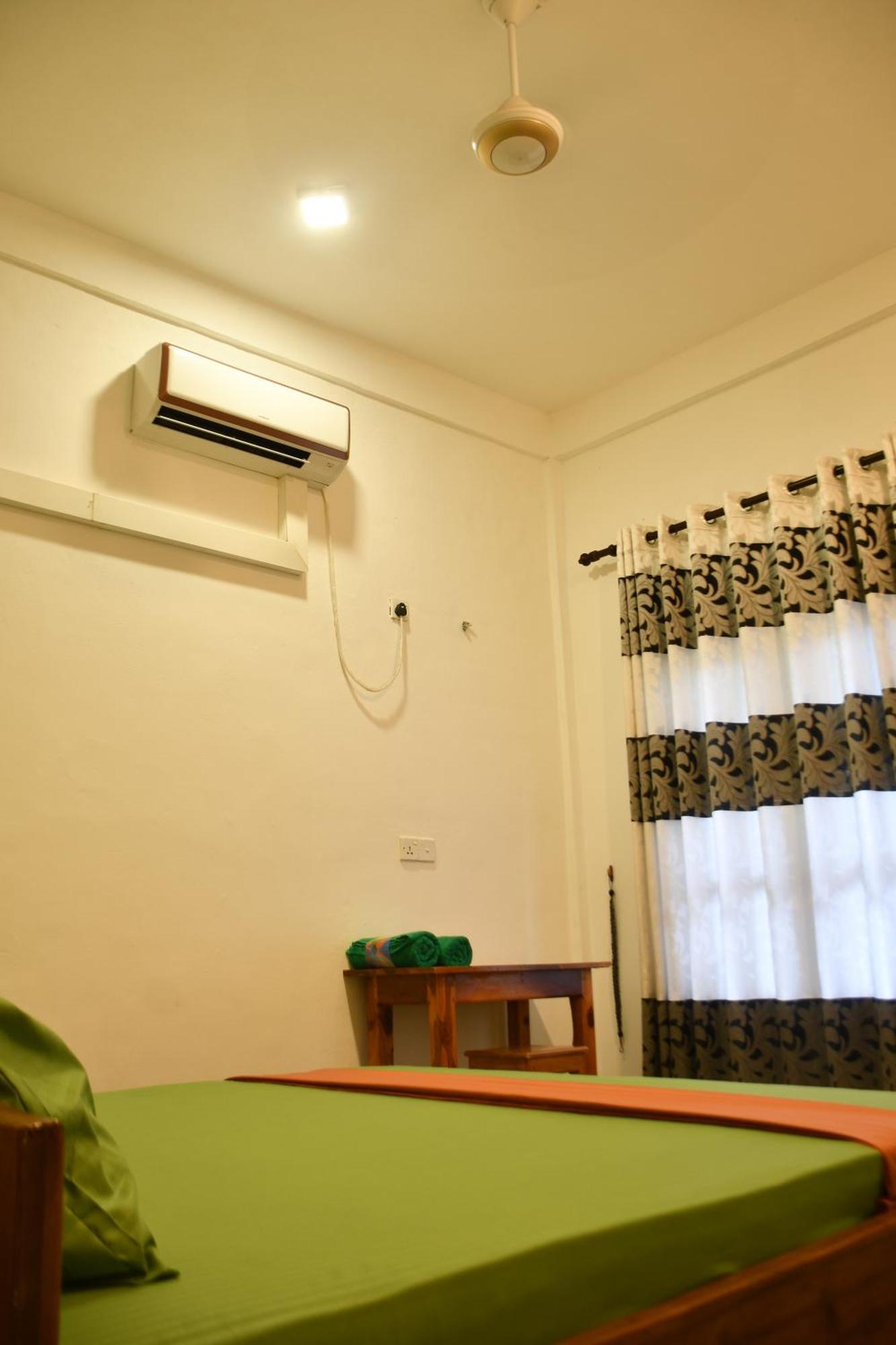 Pearl Of The Bay Hotel Vịnh Arugam Ngoại thất bức ảnh